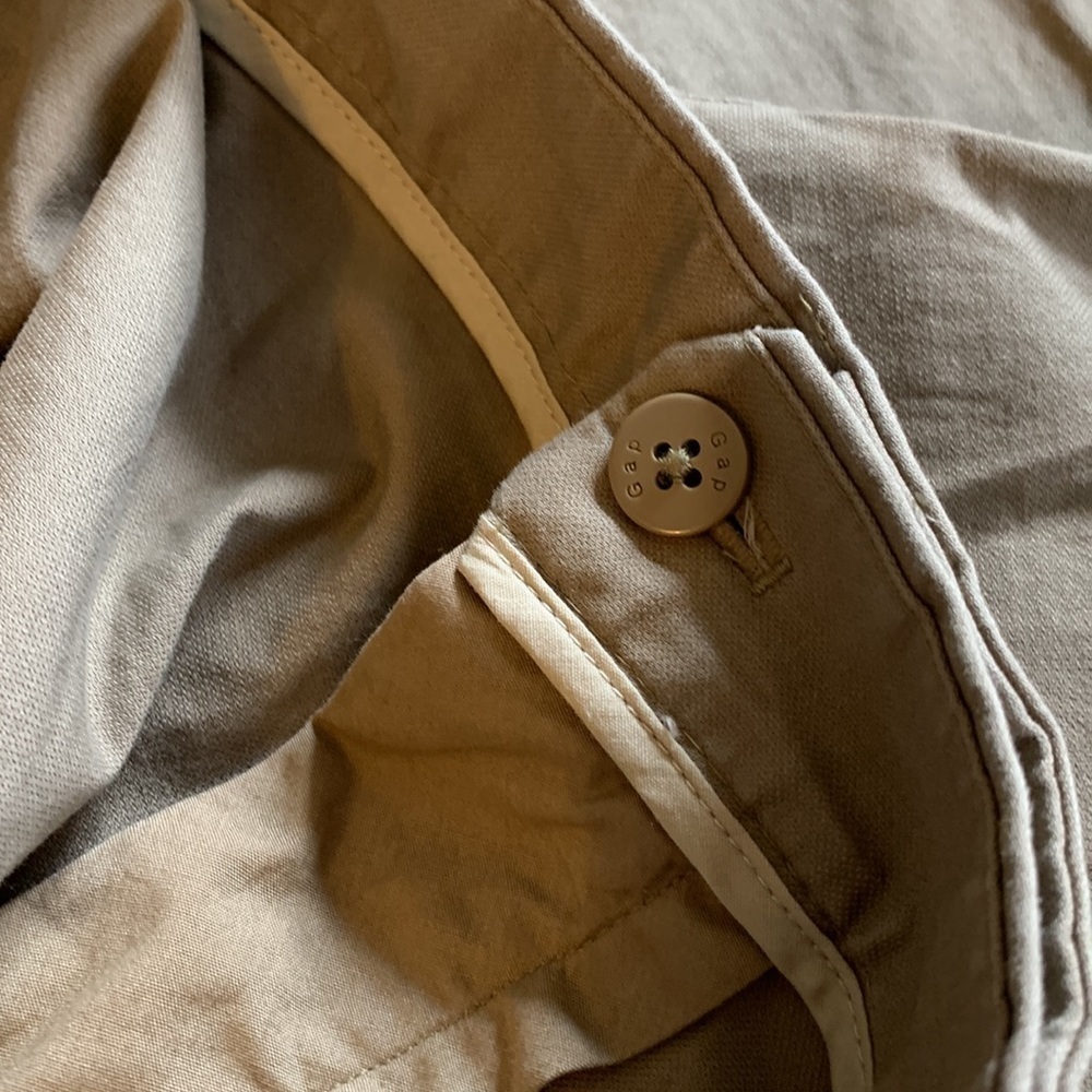 GAP Slim Cropped Khaki Size 16R Stretch EUC - Picture 6 of 7